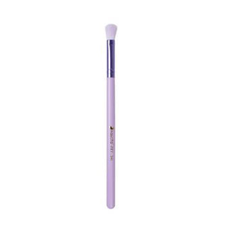 nascita eyeshadow blending brush soft colors 346, nascita blending brush close up, makeup application with nascita brush Nascita Eyeshadow Blending Brush - Soft Colors | 346 Nascita Eyeshadow Blending Brush - Soft Colors | 346 nascita, eyeshadow-blending-brush, makeup-brush, beauty-tools, makeup-artists, beauty-enthusiasts, soft-colors, ai-generated, professional-makeup, makeup-accessories