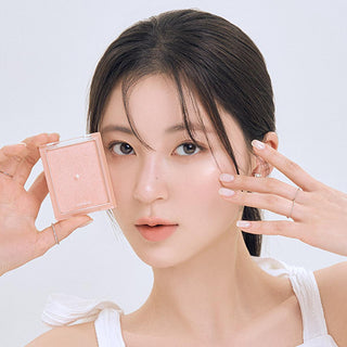 rom&nd See-Through Veillighter Highlighter for Natural Glow - Buildable, Lightweight Makeup rom&nd See-Through Veillighter for Natural Glow rom&nd See-Through Veillighter, Highlighter, Natural Glow, Makeup, Cosmetics, Buildable Formula, Lightweight Texture, Wet and Shiny Finish, Everyday Wear, Makeup Essentials, Beauty Products, Skincare Highlighting, radiant complexion, subtle glow, dramatic highlight