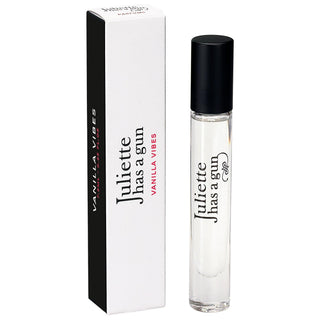 Vanilla Vibes Travel Spray by Romano Ricci - Fresh Floral Women's Fragrance with Sea Salt & Vanilla Notes Vanilla Vibes Travel Spray - Fresh Floral Fragrance for Women Vanilla perfume, Travel Spray, Fresh Florals fragrance, Women's fragrance, Sensual and powerful femininity scent, Vanilla scent, Women's perfume, Travel size fragrance, Fresh fragrance, Floral perfume, Romano Ricci, Fragrance for women, Beach-inspired scent, Unique fragrance blend