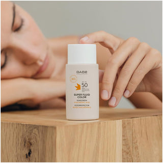 Babe Transparent Sunscreen Spray SPF50 - Non-Greasy, Waterproof Sun Protection for Outdoor Activities