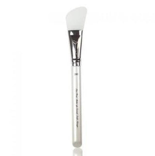 Nascita Profesyonel Silicone Face Mask Brush for Even Application - Vegan & Cruelty-Free Skincare Tool Nascita Silicone Face Mask Brush - Vegan Skincare Tool face mask brush, silicone face mask brush, vegan skincare tools, cruelty-free beauty products, skincare applicator, Nascita Profesyonel, skincare routine, face mask application, vegan beauty, cruelty-free skincare, professional skincare tools, home skincare, salon skincare, clay face mask, mud face mask, skincare gifts