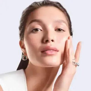 Vichy Daily Moisturizing Cream with SPF50+ - Anti-Aging Face Cream for Sensitive Skin, Hyaluronic Acid & Mineral 89 Vichy Daily Moisturizing Cream SPF50+ - Anti-Aging Face Moisturizer Daily Moisturizer with SPF, SPF50+ Face Cream, Hyaluronic Acid Moisturizer, Vichy Mineral 89, Anti-Aging Daily Cream, Face Moisturizer for Sensitive Skin, Non-Comedogenic Face Cream, Fragrance-Free Moisturizer, Anti-Aging Face Cream, Broad-Spectrum Sun Protection