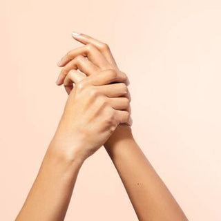 Nuxe Reve De Miel: Intensive Honey Hand Cream for Dry, Damaged Skin | Repairing & Moisturizing with Centella Asiatica Nuxe Reve De Miel Hand Cream - Repair Dry, Damaged Hands Hand Cream, Dry Hands, Damaged Skin, Nuxe Reve De Miel, Honey Hand Cream, Centella Asiatica Cream, Intensive Hand Care, Repairing Hand Cream, Soothing Hand Cream, Moisturizing Hand Cream, Dry Skin, Skin Repair, Provence Honey, Skin Barrier, Hand Care, Moisturizer, Cracked Hands, Irritated Skin, Sensitive Skin, Hand Treatment, Natural I