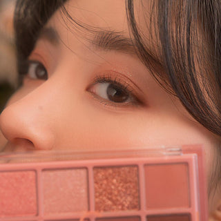 rom&nd Dreamy Lilac Garden Eyeshadow Palette: Create Stunning Eye Looks with Matte & Shimmer Shades, High Pigment Korean Eye Makeup rom&nd Dreamy Lilac Eyeshadow: Korean Palette, Matte & Shimmer rom&nd eyeshadow palette, Korean eyeshadow palette, matte shimmer eyeshadow, long lasting eyeshadow, eye makeup palette, Dreamy Lilac Garden eyeshadow, high pigment eyeshadow, blendable eyeshadow, eyeshadow, eye shadow, eye makeup, makeup, cosmetics, beauty, lilac eyeshadow, purple eyeshadow, Korean beauty, K-beauty