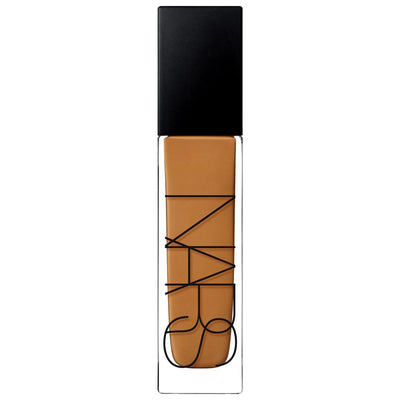 Natural Radiant - Longwear Full Coverage Liquid Foundation for Normal to Combination Skin - 16 Hours of Natural Finish