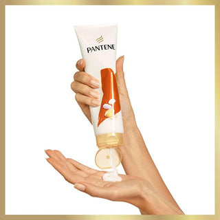 pantene-natural-synthesis-oil-therapy-conditioner-bottle, pantene-conditioner-ingredients, pantene-hair-care-routine Pantene Natural Synthesis Oil Therapy Conditioner - Nourishing, Lightweight Formula for Stronger Hair | 9.3 fl. oz. Pantene Natural Synthesis Oil Therapy Conditioner pantene, hair-conditioner, natural-oils, hair-care, nourishing-conditioner, stronger-hair, oil-therapy, recyclable-packaging, active-pro-v, ai-generated