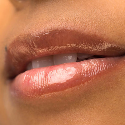 theBalm Instant Plump Your Pucker Lip Plumper Gloss: Get Fuller, Hydrated Lips Naturally. Vegan, Cruelty-Free, Non-Stick