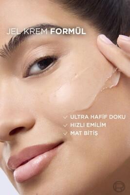 L'Oreal Paris Revitalift Filler: Oil Control Water Based Hyaluronic Acid Gel Cream - Lightweight Facial Moisturizer for Oily Skin, Anti-Aging Benefits L'Oreal Revitalift Filler: Oil Control Moisturizer - Hydrate & Shine-Free Loreal Revitalift Filler, Oil Control Moisturizer, Water Based Moisturizer, Hyaluronic Acid Gel Cream, Lightweight Facial Moisturizer, Moisturizer for Oily Skin, Anti-Aging Moisturizer, Loreal Moisturizer, Facial Moisturizer, Oily Skin, Combination Skin, Hydrating Gel, Oil-Free Moisturi