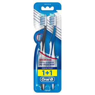 Oral-B Pro-Expert CrossAction All in One Toothbrushy / Medium Buy 1 Get 1 Free