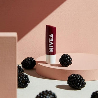 Nivea Lip Care Cream and Shine Blackberry 4