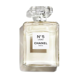 Chanel N°5 L'EAU - Sophisticated Floral Perfume for Women - Eau de Toilette Spray Chanel N°5 L'EAU - Elegant Floral Perfume N°5 L'EAU, Chanel perfume, Floral fragrance, Eau de Toilette, Sophisticated perfume, Women's perfume, Everyday fragrance, Fresh scent, Vibrant perfume, Elegant fragrance, Perfume for women, Luxury perfume, Modern fragrance