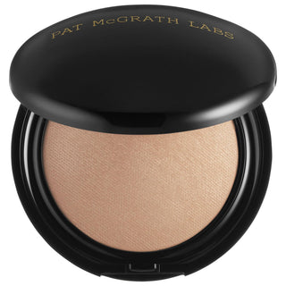 Skin Fetish Sublime Perfection Blurring Under Eye Powder - Light Coverage, Radiant Finish Skin Fetish Under Eye Powder - Light Coverage & Radiant Finish under-eye powder, setting powder, baked powder, makeup for fine lines, concealer setting, cosmetic, face makeup, Sephora, Skin Fetish, Sublime Perfection, blurring under eye powder, light coverage, radiant finish, pressed powder, baked powder technology, flawless finish, photoready, under eye care, makeup essentials