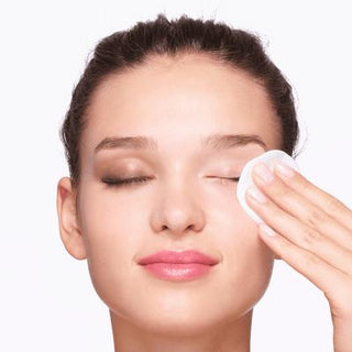 Vichy Purete Thermale Dual-Phase Eye Makeup Remover - Gentle, Effective, and Hypoallergenic Makeup Removal for Sensitive Eyes Vichy Purete Thermale Eye Makeup Remover - Gentle & Effective makeup remover, eye makeup remover, dual-phase makeup remover, Vichy Purete Thermale, hypoallergenic skincare, gentle makeup removal, sensitive skin, thermal water, paraben-free, eye-friendly cleansing agents