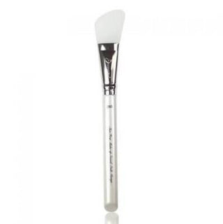 Nascita Profesyonel Silicone Face Mask Brush for Even Application - Vegan & Cruelty-Free Skincare Tool Nascita Silicone Face Mask Brush - Vegan Skincare Tool face mask brush, silicone face mask brush, vegan skincare tools, cruelty-free beauty products, skincare applicator, Nascita Profesyonel, skincare routine, face mask application, vegan beauty, cruelty-free skincare, professional skincare tools, home skincare, salon skincare, clay face mask, mud face mask, skincare gifts