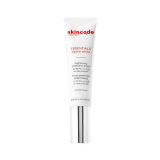 skincode brightening sunscreen spf50, skincode essentials sunscreen, spf50 sunscreen for brightening skin Skincode Brightening Sunscreen SPF50 - 30ml Skincode Brightening Sunscreen SPF50 - 30ml sunscreen, spf50, brightening, skincode, skincode-essentials, face-cream, uv-protection, hydrating, ai-generated, daily-use