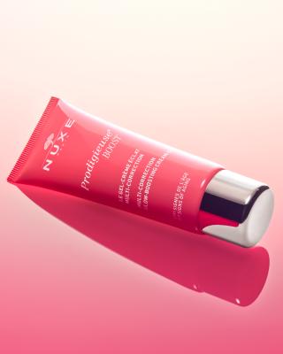 Nuxe Creme Prodigieuse Boost Multi-Correction Silky Cream - Natural Anti-Aging Hydrating Cream for Normal to Dry Skin Nuxe Creme Prodigieuse Boost - Natural Anti-Aging Cream Nuxe Creme Prodigieuse Boost, Multi-correction cream, Natural skincare, Anti-aging cream, Hydrating cream, Normal to dry skin, Jasmine flower antioxidant complex, Hyaluronic acid, Macadamia nut oil, Silky texture, Natural ingredients, Skincare routine, Anti-aging solution, Dry skin care, Sensitive skin friendly